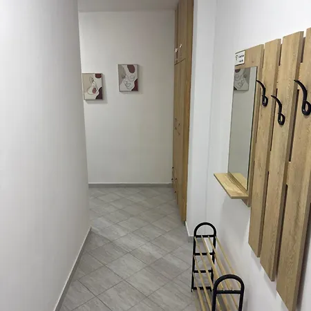 شقة Kristi Home-5 Min Walk To